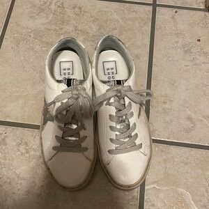 Shu shop sneakers, size 6